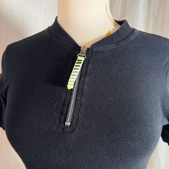 Jacques Morét | Women’s | Tops | S | Y2k Black Racer Glow in the Dark Crop Top - Picture 2 of 5